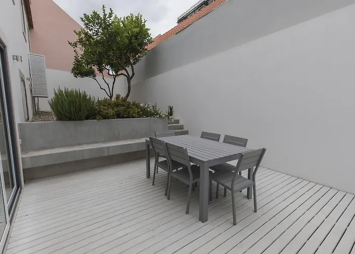 Lovelystay - Chic, Citrus - Private Garden Appartement
