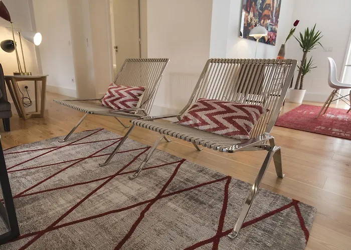 Apartamento Lovelystay - Chic, Citrus - Private Garden *