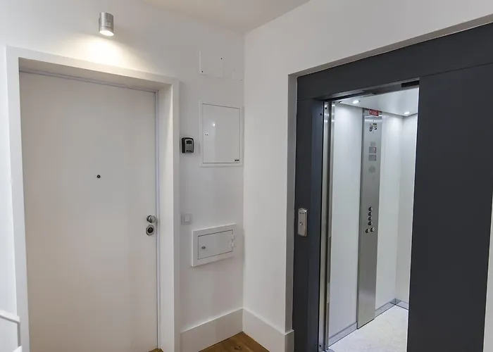 Appartement Lovelystay - Chic, Citrus - Private Garden Lissabon